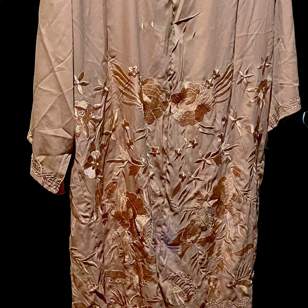 NWT Free Generation Dusty Rose shacket with beautiful embroidery details.